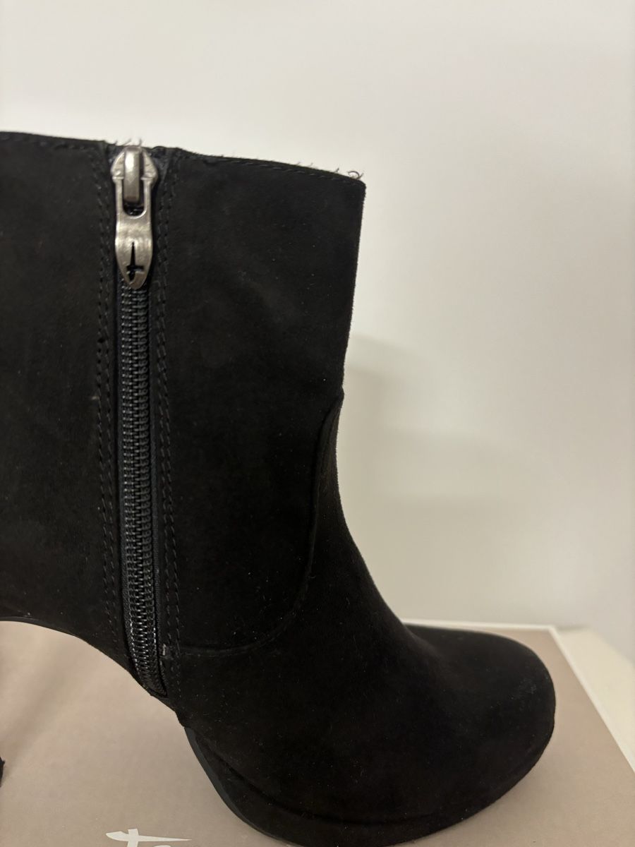 Tamaris Scarpe da donna: Tamaris Stiefeletten – Usato da Salenstein venduto da Silly...0 2