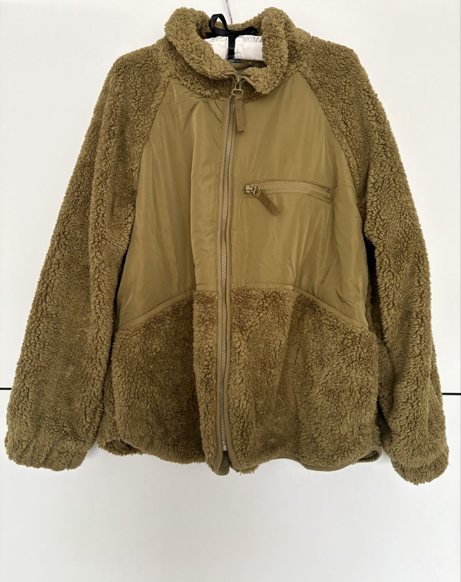 Jacken: Jacke – Neu und originalverpackt aus Küssnacht am Rigi von Wir-3