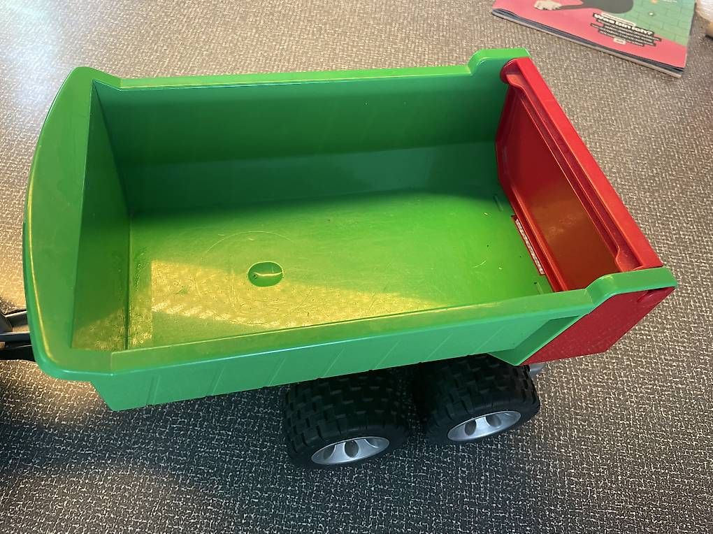 Giocattoli: Traktor von Bruder – Usato da Tägerwilen venduto da pre_tpc6 1