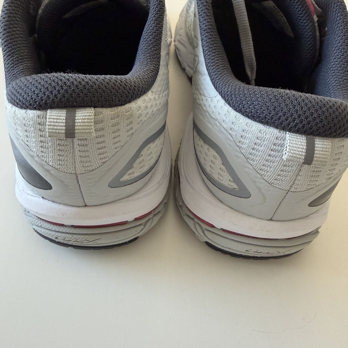 Mizuno Scarpe da donna: Mizuno shoes – Usato da Emmen venduto da Avviivva_Com2023 4