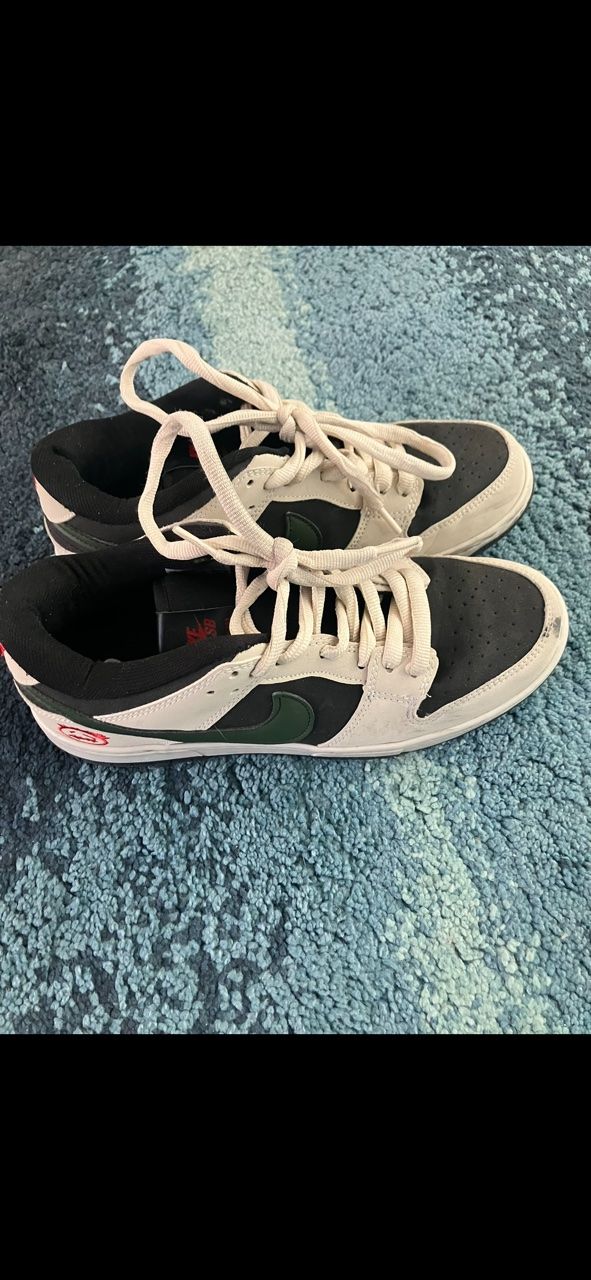 Nike Scarpe da uomo: Nike Dunk Low Travis Scott Cactus Jack Grösse 41.5 gebraucht – Usato da Zürich venduto da colonius 3