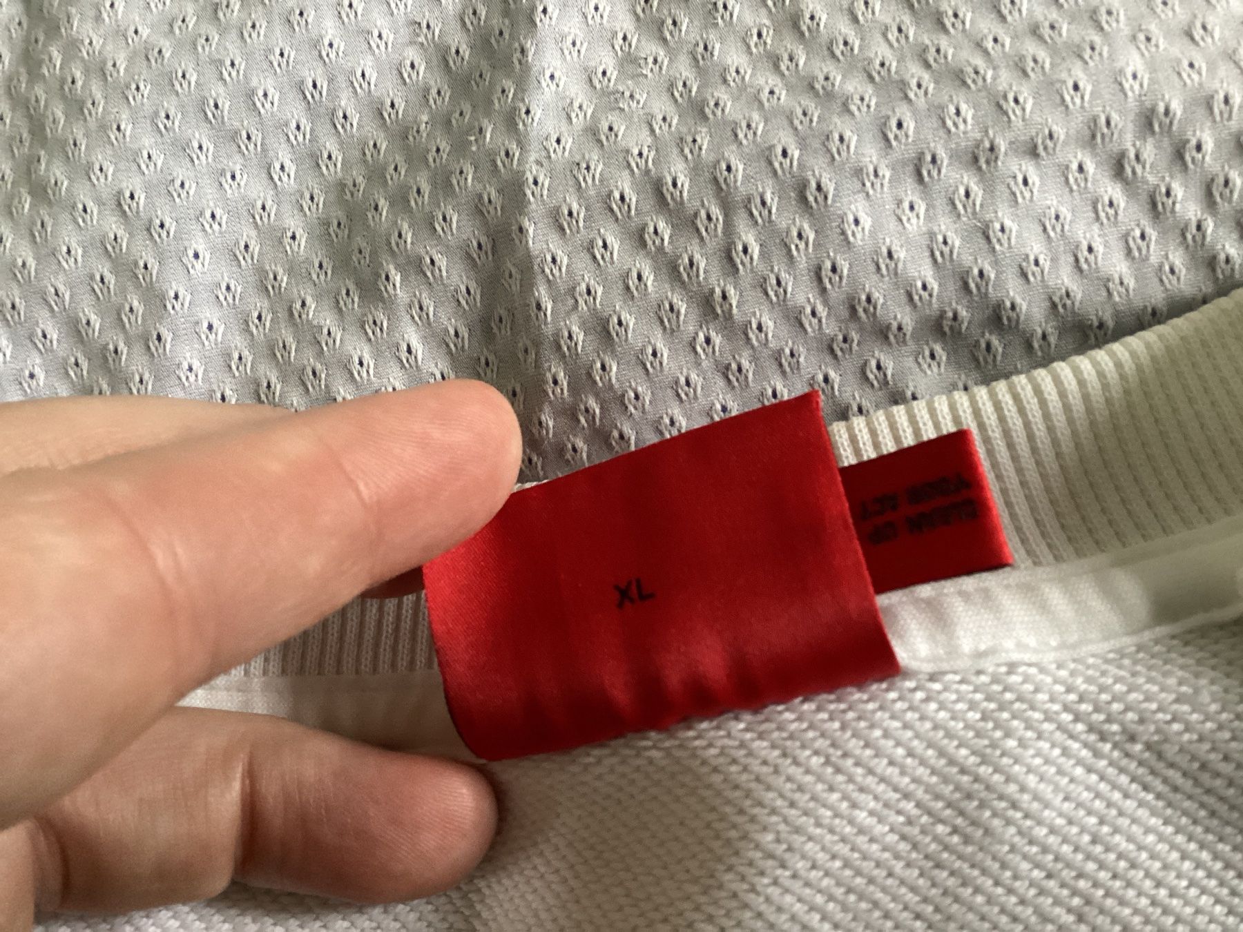 Hugo Boss Maglioni & Felpe: Hugo Pull Taille XL – Usato da Bursinel venduto da don_ccb9 3
