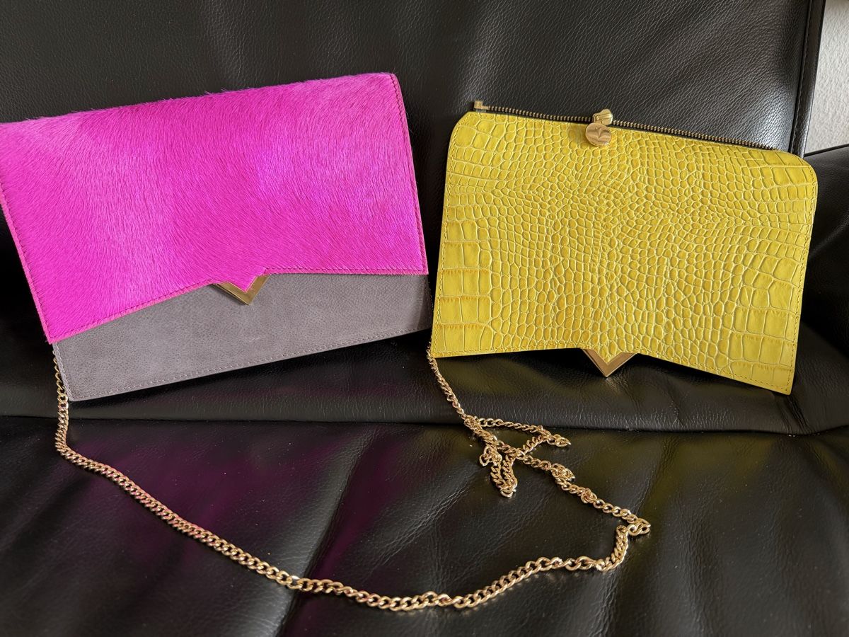 Borse da donna: Sac Versa Versa avec deux rabats – Usato da Lausanne venduto da Pascal9999