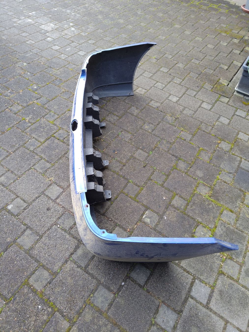 Opel Tutti pezzi di ricambio auto: Opel Astra G Coupe Stossstangen – Difettoso da Niederbipp venduto da doemu.exe 3