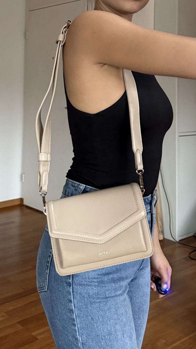 Aldo Borse da donna: Beige Aldo Bag – Nuovo (secondo la descrizione) da Zürich venduto da eli_t8nw 1