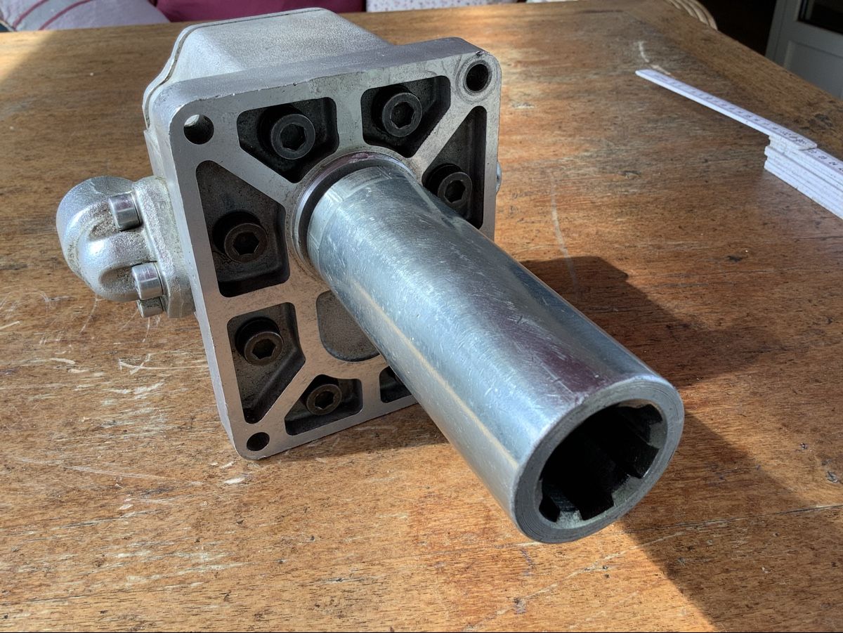 Traktoren: Hydraulikpumpe   pompe hydraulique – Defekt aus charrat von DBblue4 9