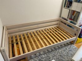 Flexa Bett 90x200, mit Rost (wenn gewünscht mit Matraze)