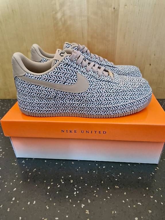 Scarpe da uomo: Nike air force one spezial Grösse 42.5 – Usato da Obergösgen venduto da NetNietNieuw 2