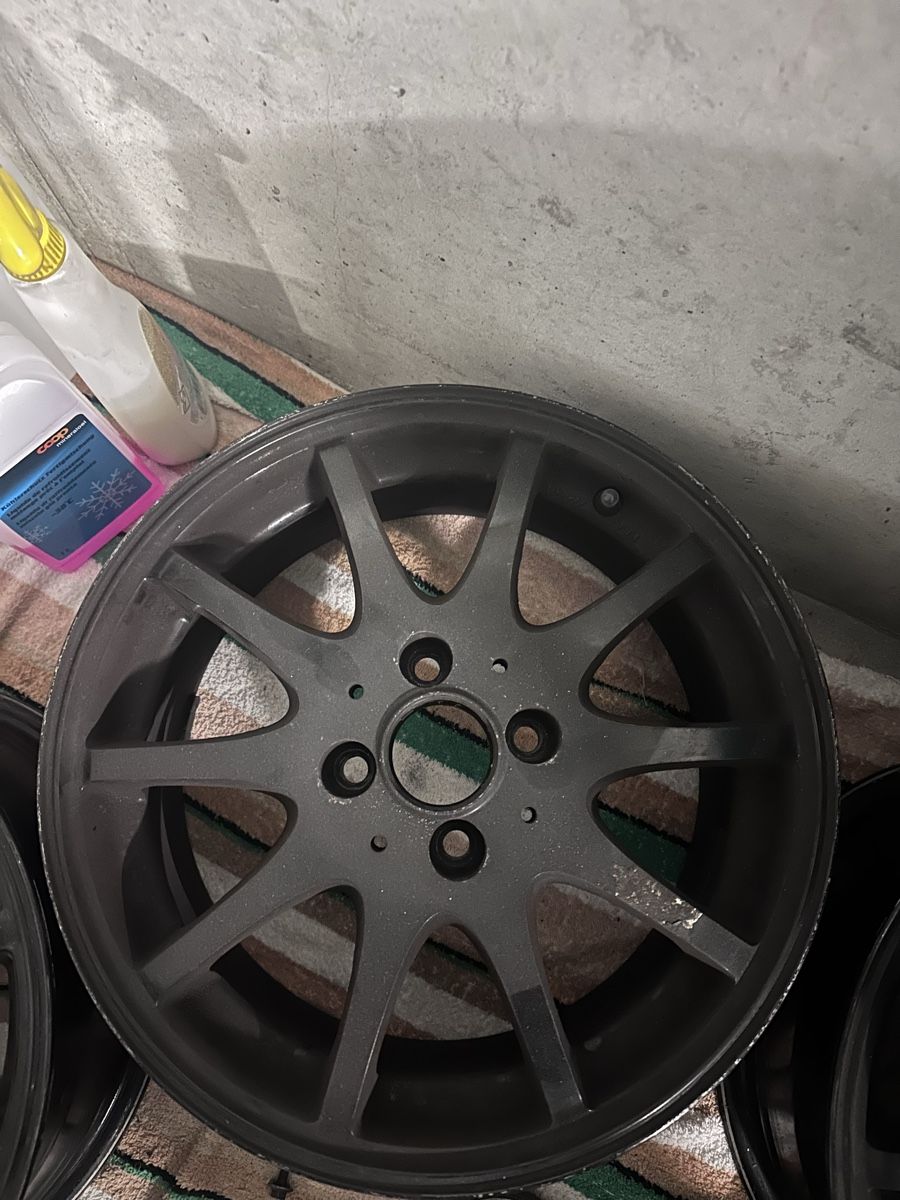 Cerchioni: 4 felgen 15 zoll – Usato da Grosswangen venduto da Spicyvintage 2