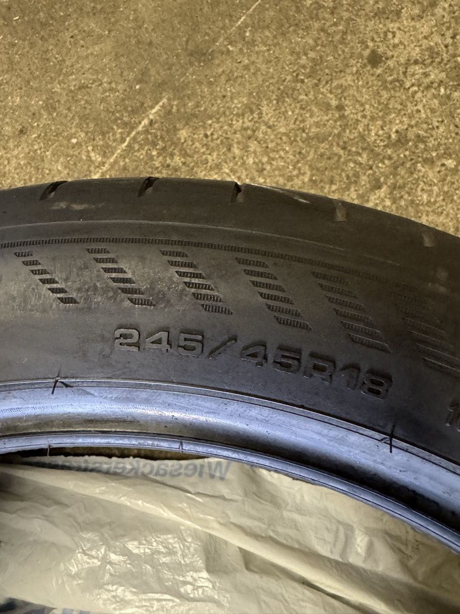 Goodyear Tutti pezzi di ricambio auto: Reifen Goodyear – Usato da Winterthur venduto da 11aldina 9
