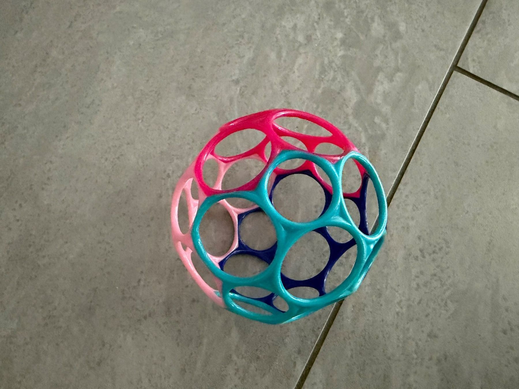 Spielzeuge: Oball Classic10 cm – Gebraucht aus Bülach von Loredana13 1