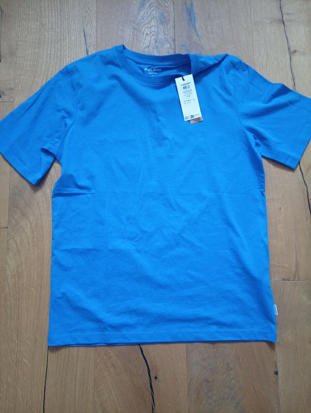 Jack & Jones T-Shirts: Jack&Jones T- Shirt neu – Neu und originalverpackt aus Heerbrugg von Krityu