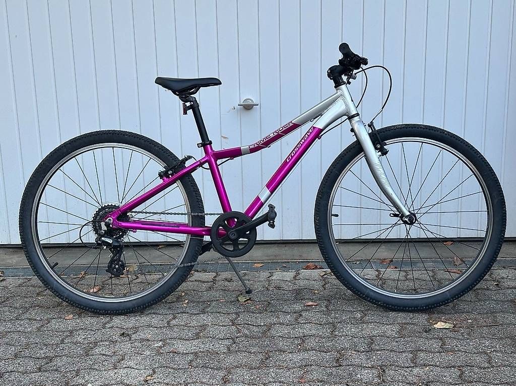 Crosswave Velos: Crosswave Kinderfahrrad, Rahmen 34" / Räder 24" – Gebraucht aus Riehen von Pedro_Munez