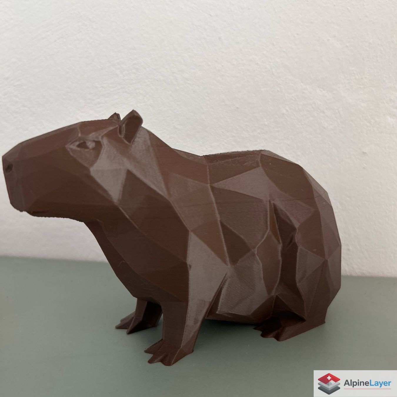 Spielzeuge: Low Poly Capybara 3D Printed Figure Black Desk Decor – Neu (gemäss Beschreibung) aus Losone von AlpineLayer 1