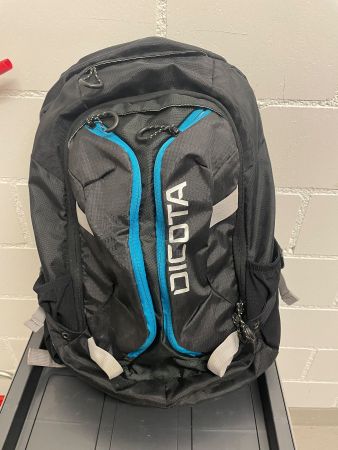 Rucksack Dicota ideal für Laptop usw.