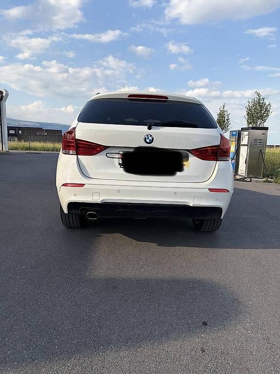 BMW Autos: Bmw x1 18d steptronic – Gebraucht aus Orbe von cat_s2xz 1