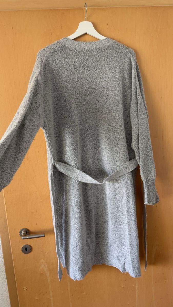 Vila Vestes: Strickjacke Damen – D'occasion à Wilen (Sarnen) par aninaschwab 3