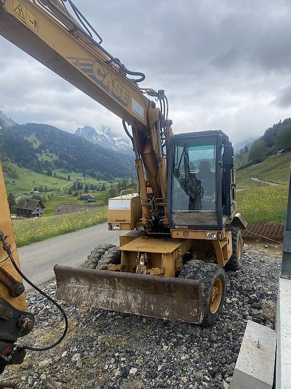 Excavateurs: Mobilbagger Case 988 – D'occasion à Krummenau par rutzp1