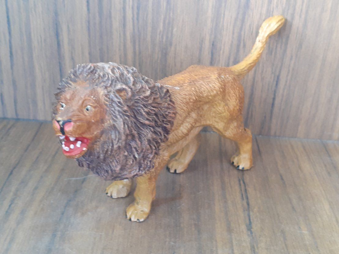Jouets: antike Tierfigur Löwe – D'occasion à Mörschwil par lindaswunderkiste 1