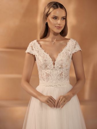 Bianco Evento Brautkleid Top, Grösse 42