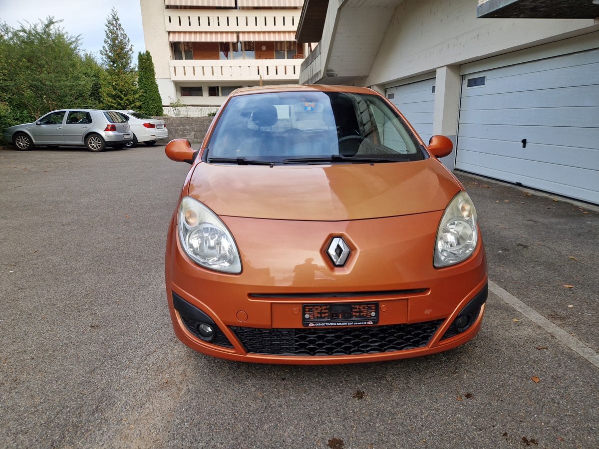 Renault Automobili: Renault Twingo 1.2 16V – Usato da Pfungen venduto da dimeautomobile