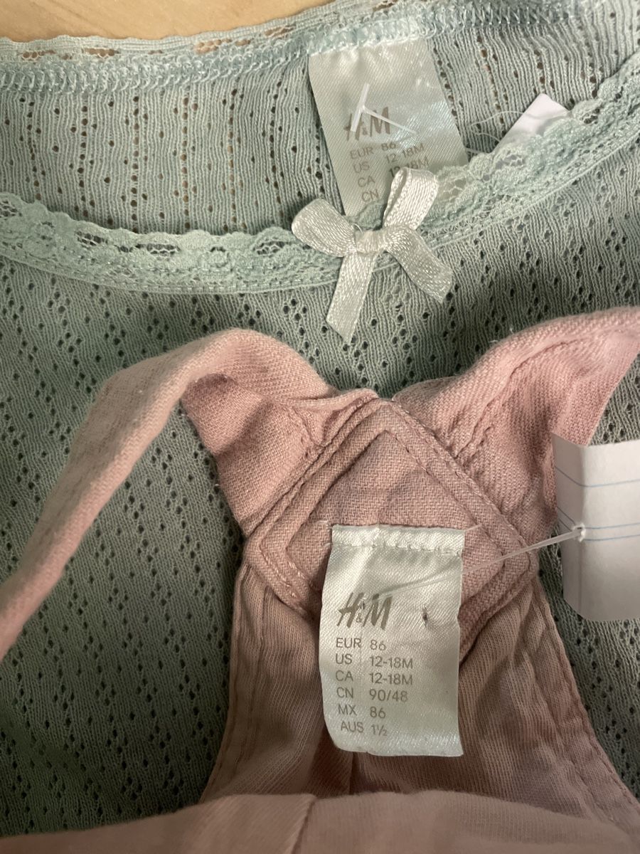 H&M Kleiderpakete & -sets: Süsses H&M Kleiderset Gr. 86 – Gebraucht aus Obergerlafingen von cabo4 2