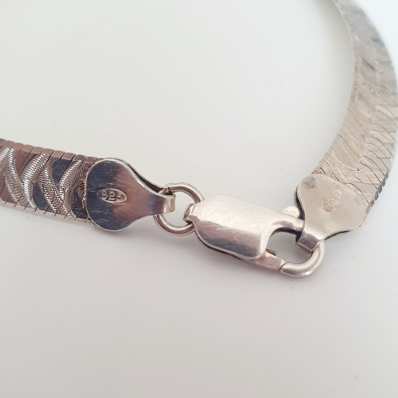 Bracelets: Silberarmband 925 mit Muster  – D'occasion à Kreuzlingen par Wunderkiste123 1