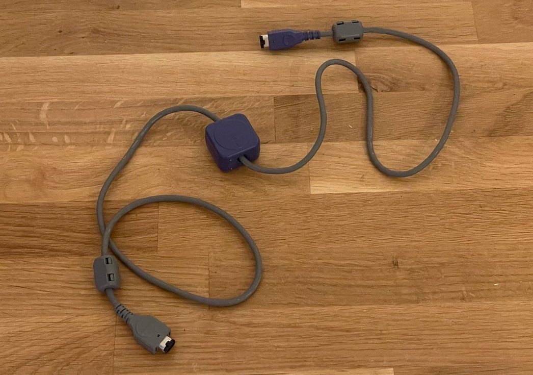 Nintendo Jeux: Gameboy Advance/SP - Original Link Cable (AGB-005) – D'occasion à Vevey par retrovg 2