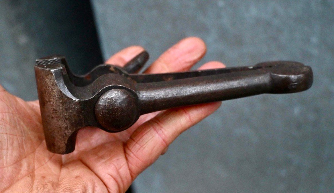 Alle Werkzeuge: Antiker FEILKOLBEN Schraubzwinge Länge 14.5cm – Gebraucht aus Pfaffhausen von mono_rec 5