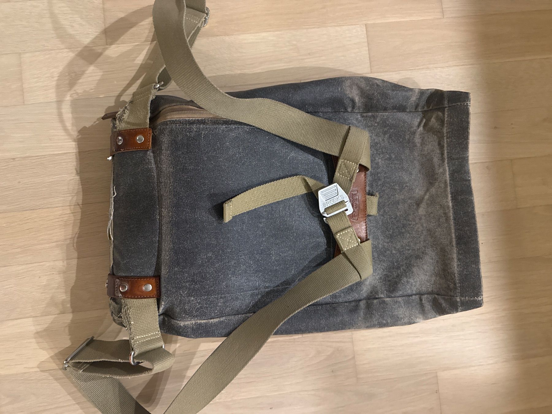 Rucksäcke: Brooks Freizeitrucksack – Gebraucht aus Zürich von wimper6 2