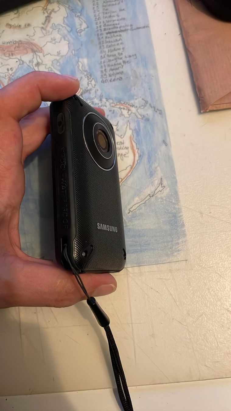 Action Cam: Samsung HMX-W300 Full-HD-Handcamcorder – Nuovo (secondo la descrizione) da Rheinfelden venduto da tvi_ghr7 1