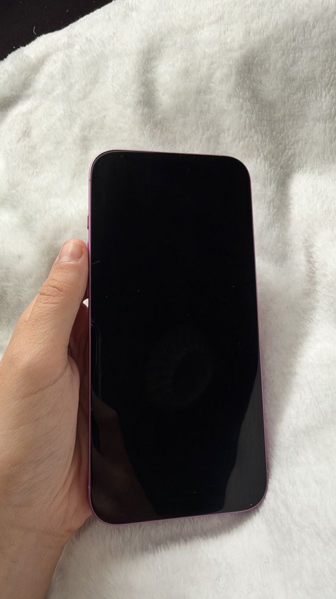 Apple Telefoni cellulari / Smartphones: IPhone 16 plus rose – Usato da Delémont venduto da aud_7jwv 1