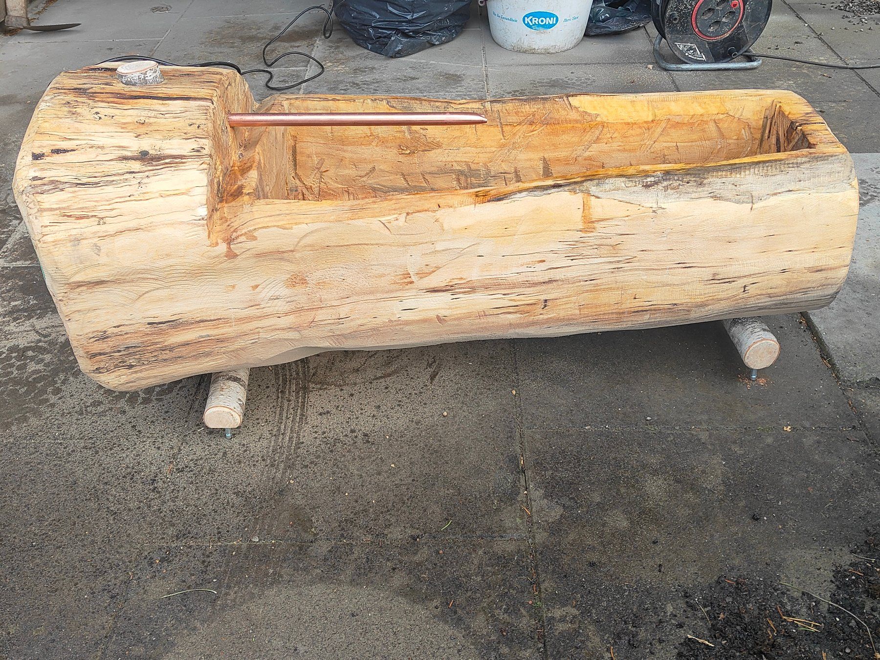Stagni & Fontane ornamentali: Holzbrunnen – Nuovo (secondo la descrizione) da Schaan venduto da Kasiboss