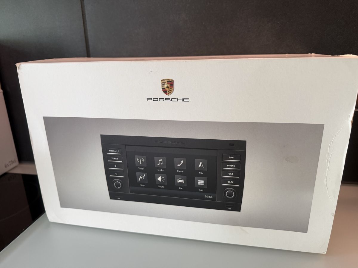 Lettore multimediale & Streamer: Porsche Classic Communication Management Plus (PCCM+) – Usato da Bellach venduto da Mike_e 3