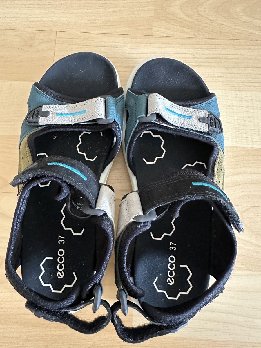 Ecco Scarpe per ragazzi: Ecco Sandalen Offroad, Gr. 37 – Nuovo (secondo la descrizione) da Weinfelden venduto da kam_jxz5 2