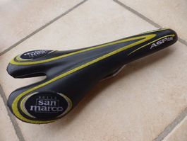 SELLE ITALIA ASPide Sattel