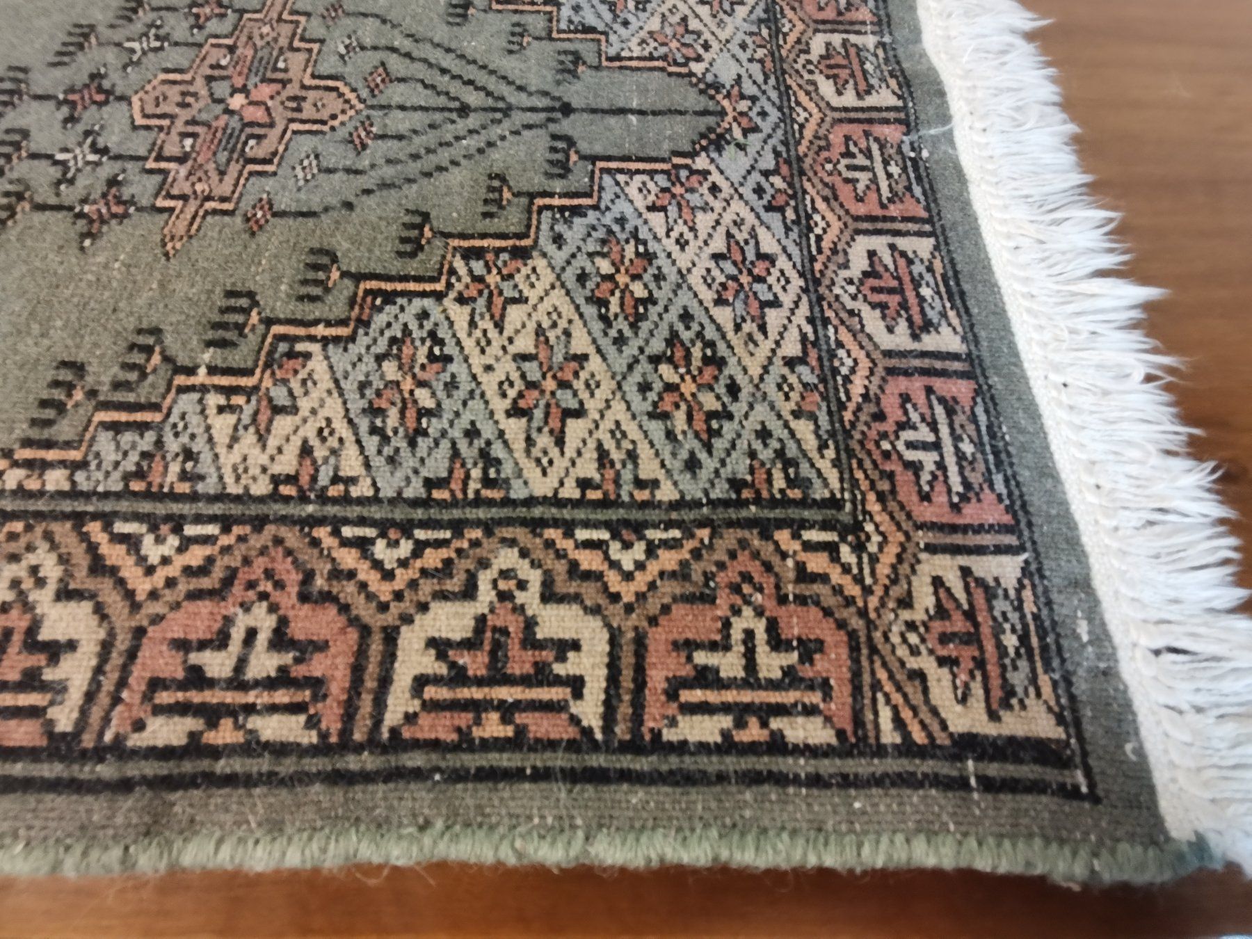 Teppiche: Orient Gebetsteppich Wandteppich – Gebraucht aus Suhr von Brocki-Suhr 1