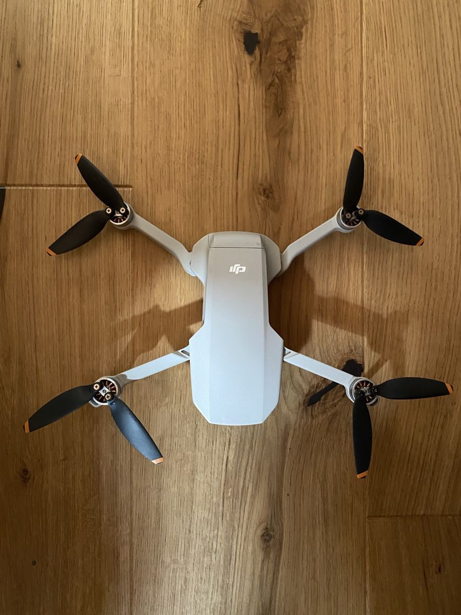 DJI Action Cam: Drone DJI Mini 2 SE Fly More Combo - État impeccable! – Nuovo (secondo la descrizione) da Zinal venduto da bra_869t 2