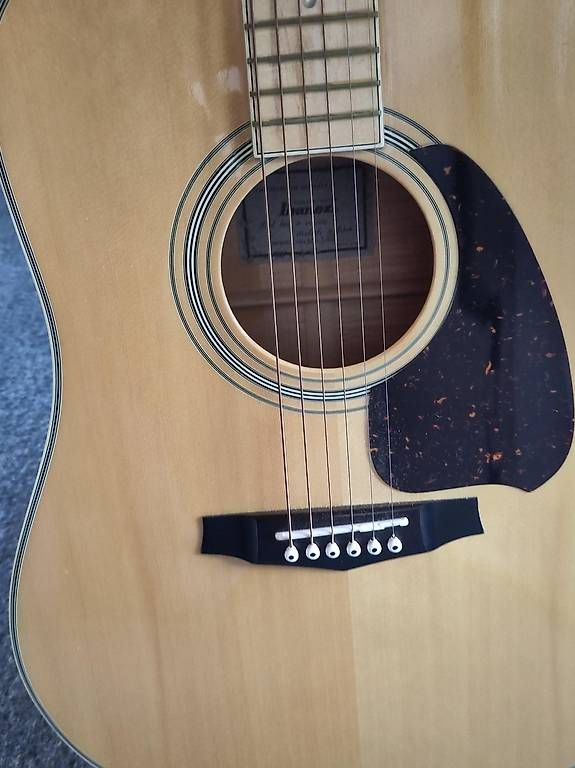 Strumenti musicali: Gitarre – Usato da Langendorf venduto da Kairos1 2