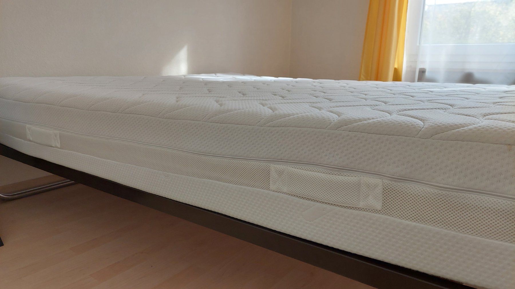 Letti: Bett 160x200cm – Usato da Belp venduto da Syschmid 5