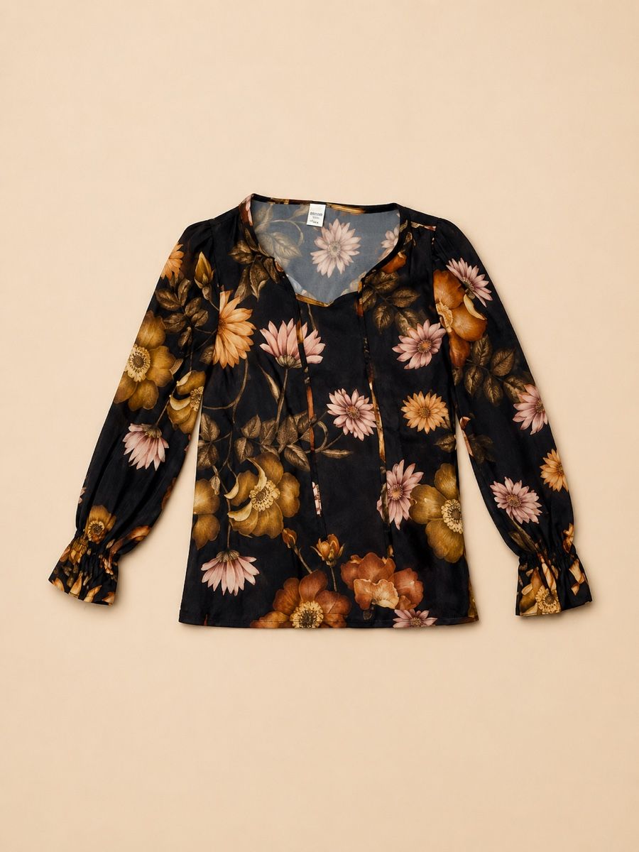 Camicette: Blouse noire fleuri – Nuovo (secondo la descrizione) da Lausanne venduto da KeNaChic 1
