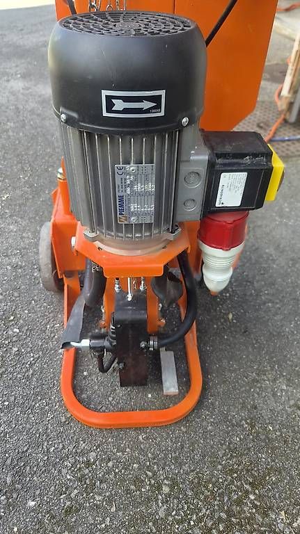 Tutte le macchine: Fendeuse a bois Husqvarna  – Usato da Epagny venduto da ste_ts27 4