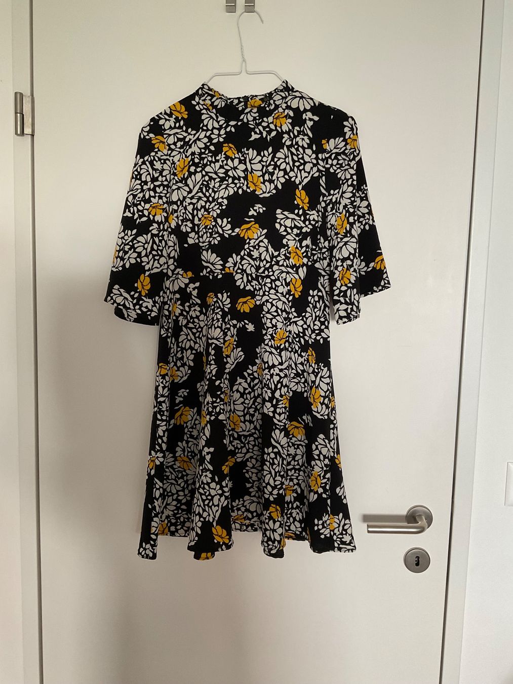 Zara Vestiti: Zara Sommer Kleid – Nuovo (secondo la descrizione) da Luzern venduto da Miausie