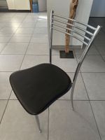Stuhl Metall chrom schwarz Leder Optik guter Zustand