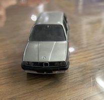 Magnifique BMW Série 3  - 1/43