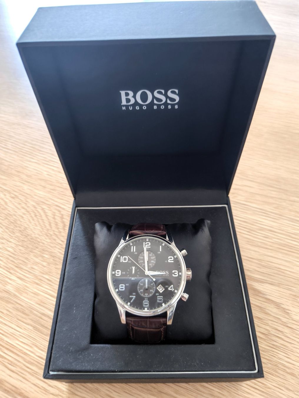 Hugo Boss Orologi: Hugo Boss : montre Quartz – Usato da Le landeron venduto da hugomes