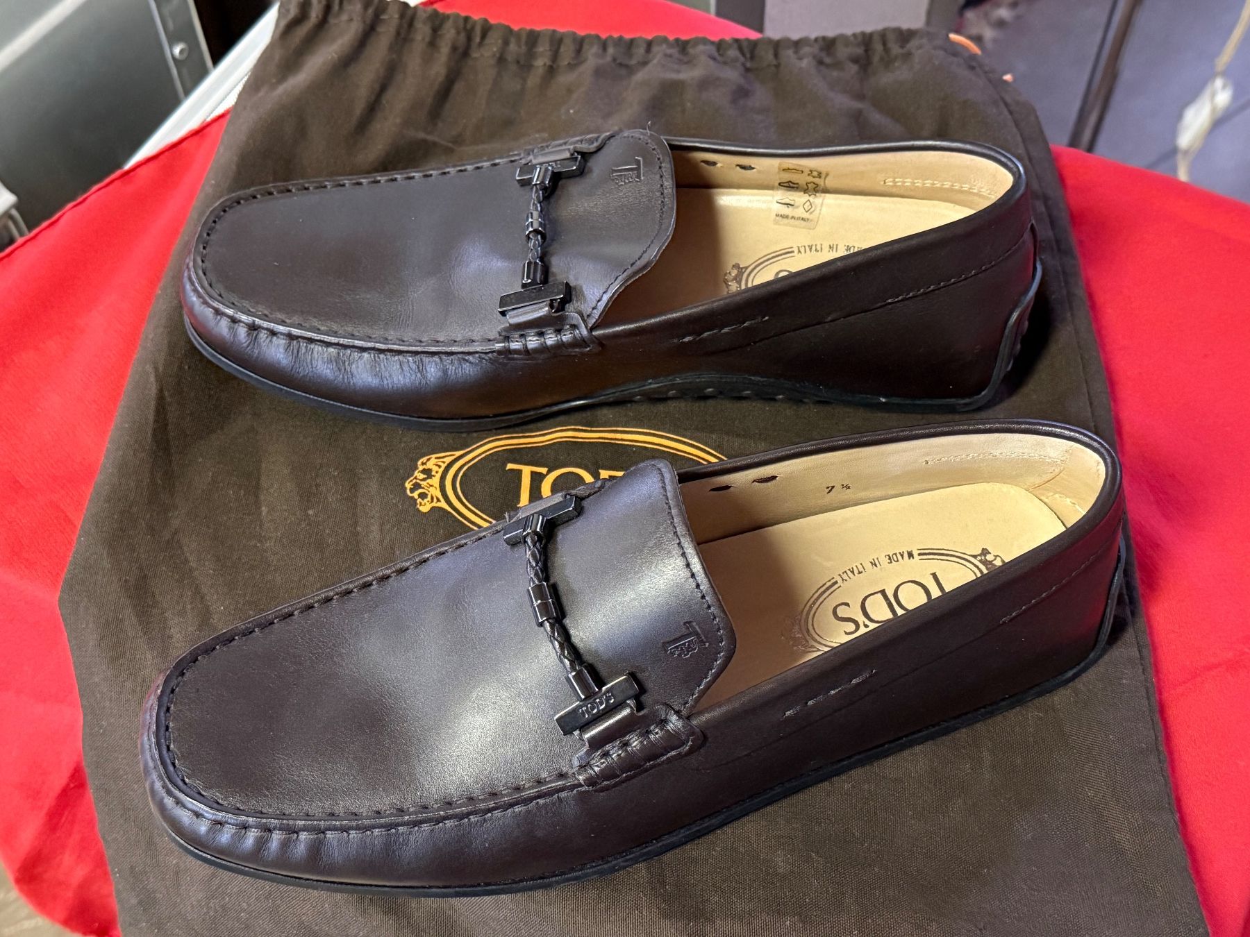 Chaussures hommes: TOD'S Halbschuhe Mokassin Grösse 7.5 – D'occasion à Bern par Jwpm66