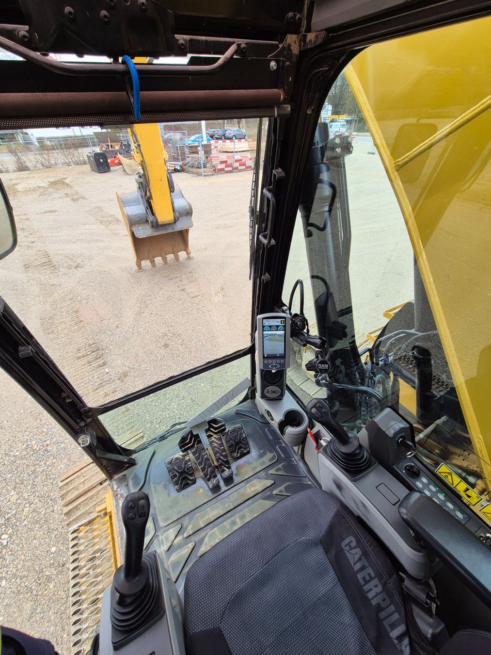 Caterpillar Bagger: Bagger, Caterpillar 320 E LRR – Gebraucht aus Ebnet von Digger17 3