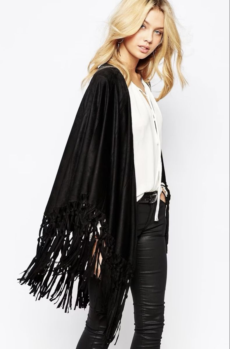 Sonstige Damenmode: Mango Poncho mit Fransen – Neu (gemäss Beschreibung) aus Baden von Tiffany6878