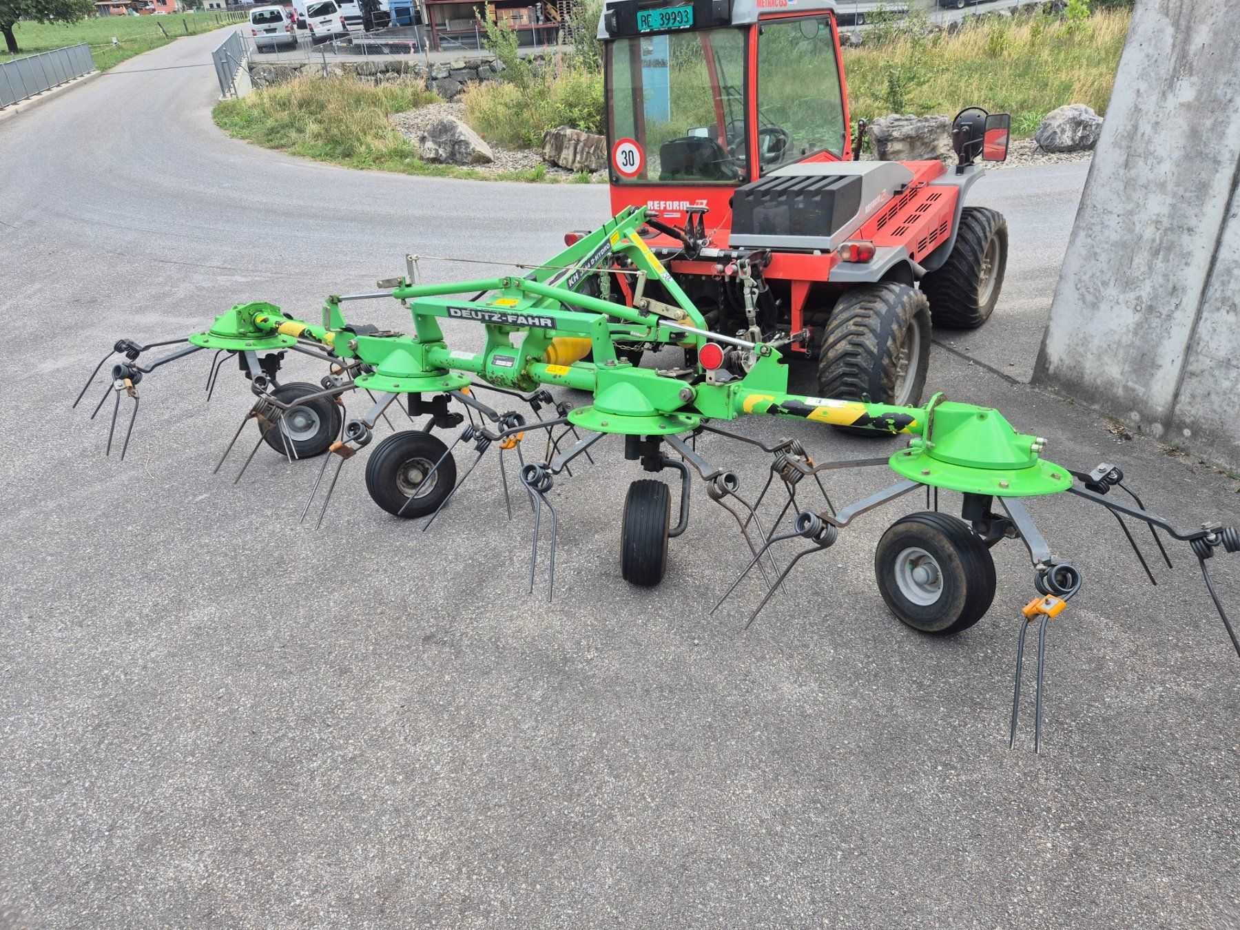 Tutte le macchine: Kreiselheuer 4 teilig, Funktionstüchtig – Usato da Kandergrund venduto da 07071963 5